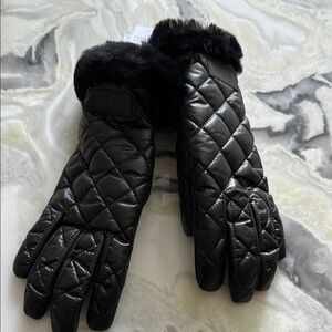 UGG Black Quilted Leather Gloves